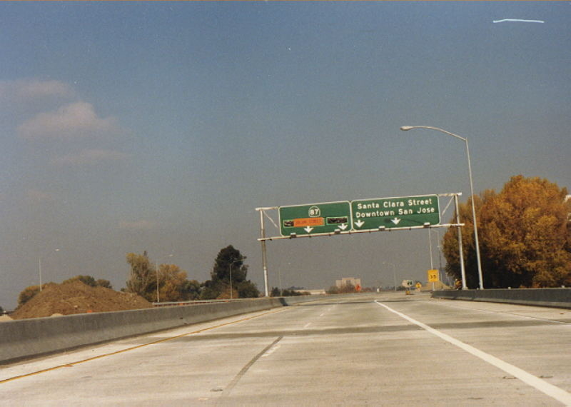 [87 North at Julián St. in October 1988]