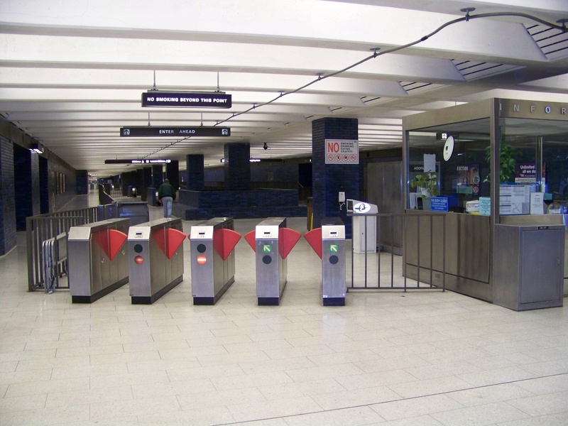 [12th Street Bart Station]