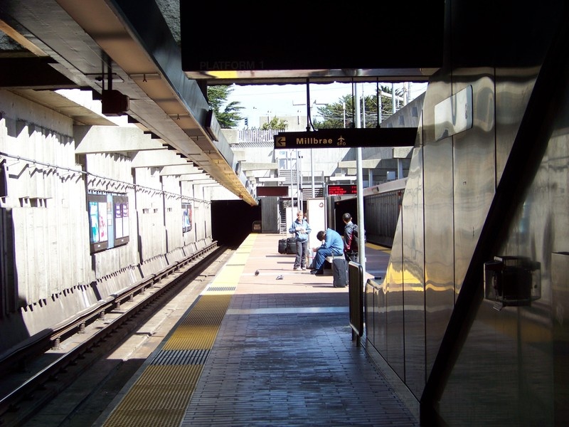 [Balboa Bart Station]