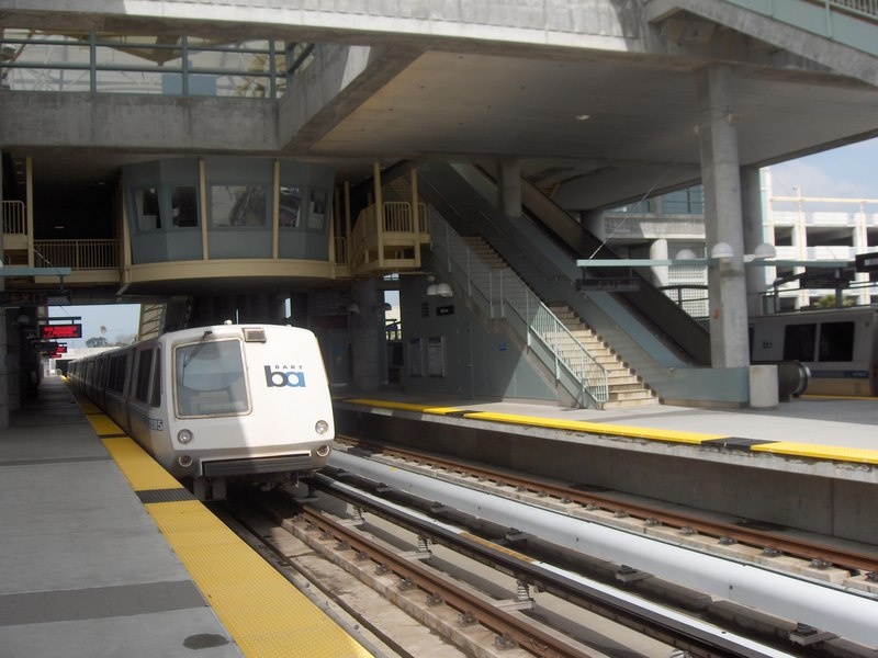 [Millbrae Bart Station]