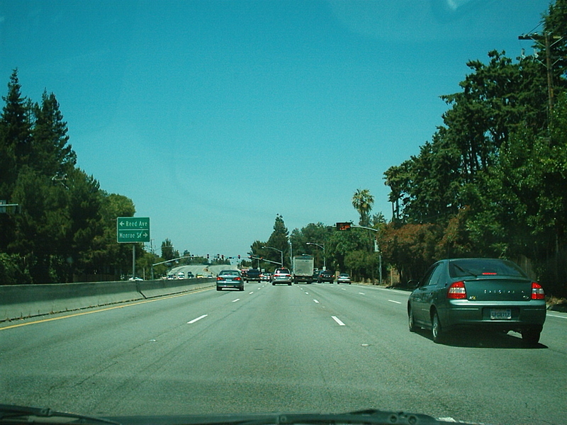 [Lawrence Expressway North]