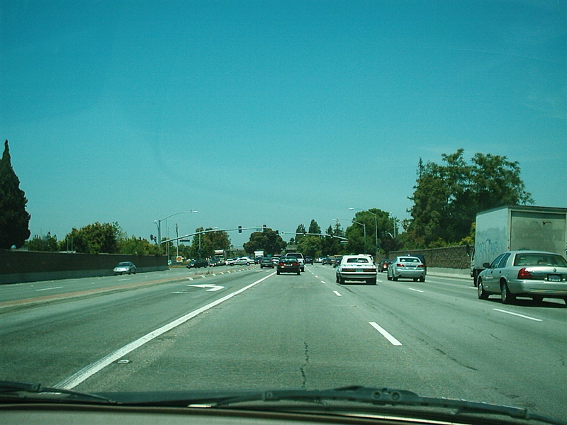 [Lawrence Expressway North]