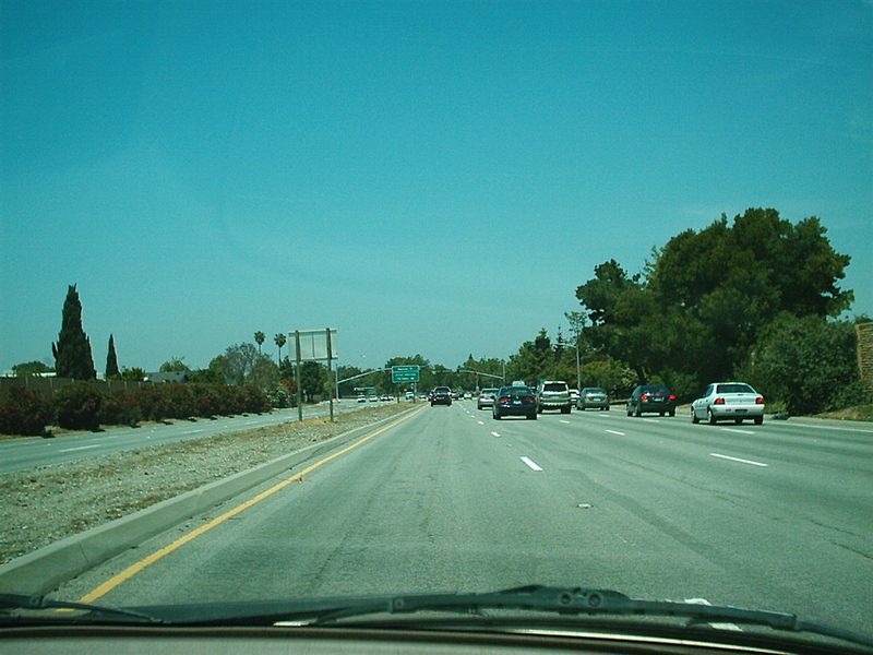 [Lawrence Expressway North]