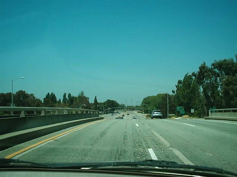 [Lawrence Expressway North]