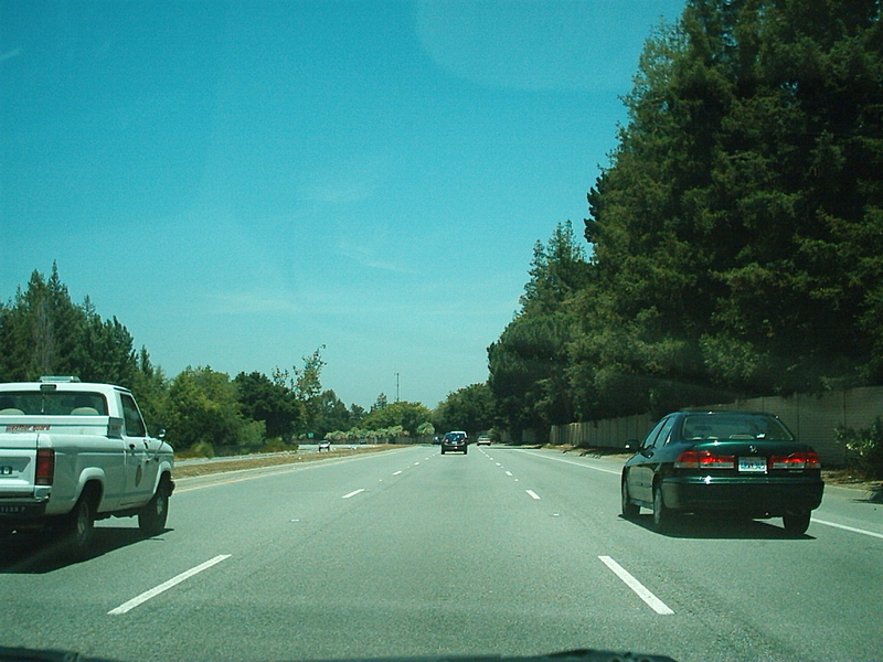 [Lawrence Expressway North]