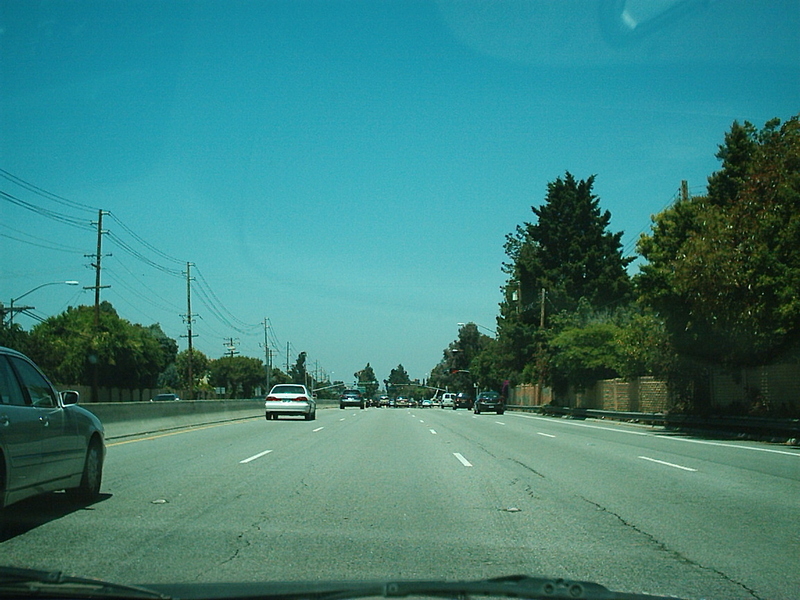 [Lawrence Expressway North]