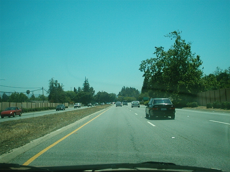 [Lawrence Expressway South]