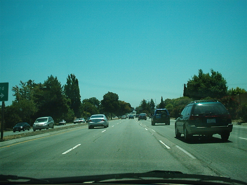 [Lawrence Expressway South]