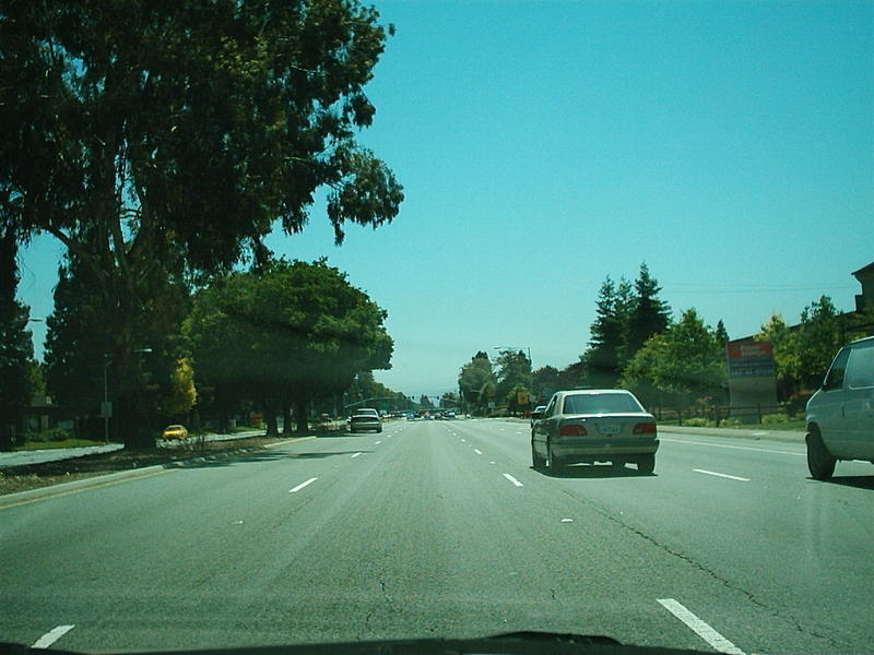 [Lawrence Expressway South]