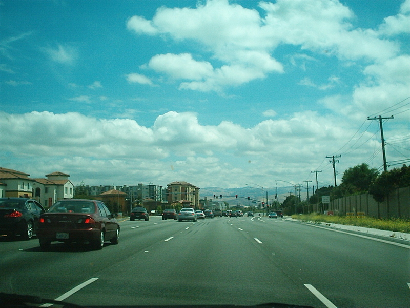 [Montague Expressway North]