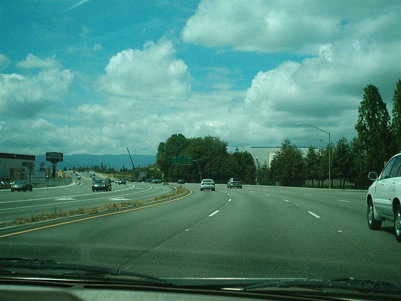 [Montague Expressway South]