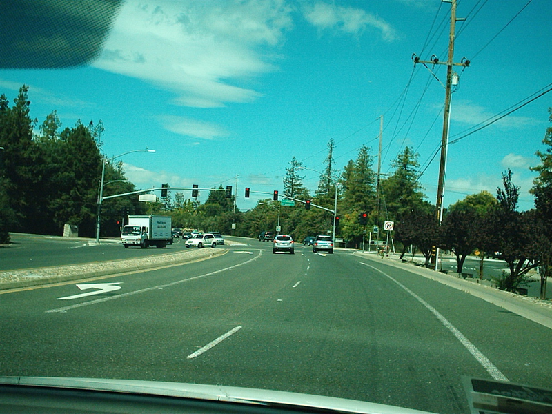 [Foothill Expressway North]