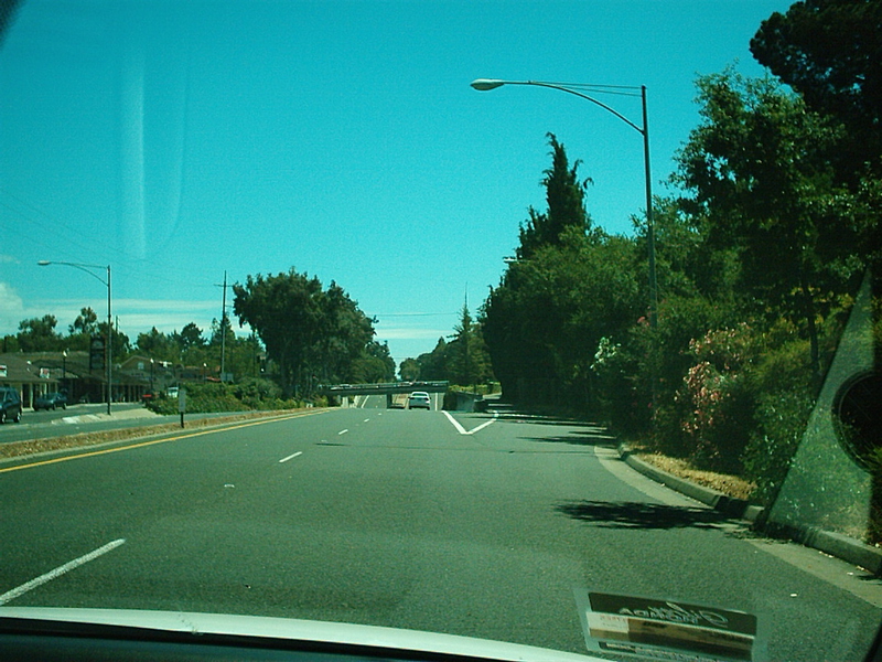 [Foothill Expressway South]