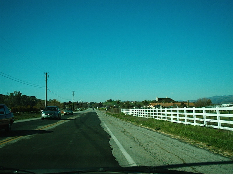 [Hale Avenue / Santa Teresa Blvd North]