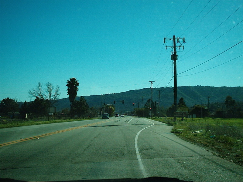 [Hale Avenue / Santa Teresa Blvd South]