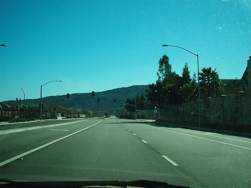 [Hale Avenue / Santa Teresa Blvd South]