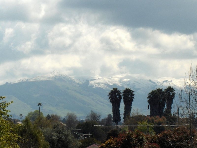 [Mission Peak with Snow]