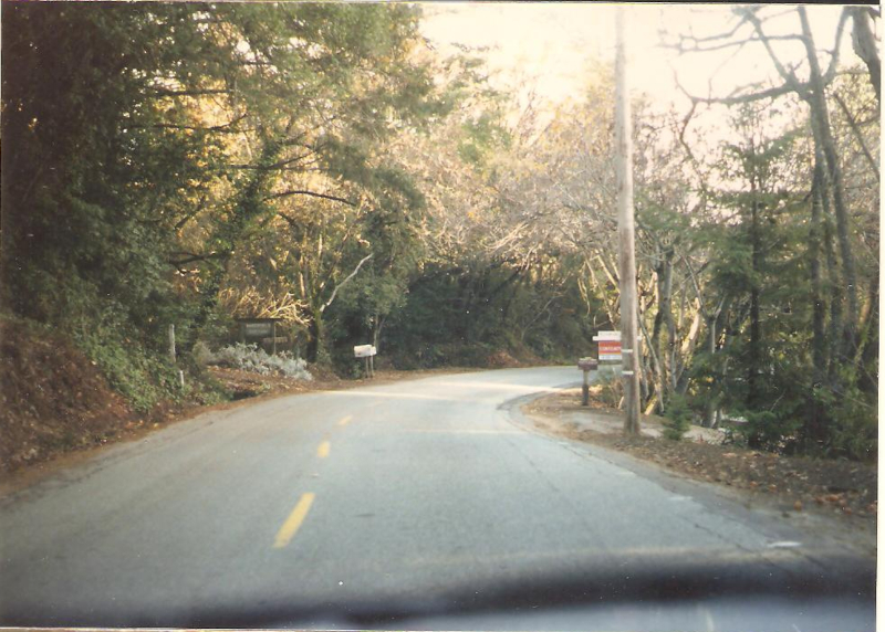 [Old Santa Cruz
          Highway]
