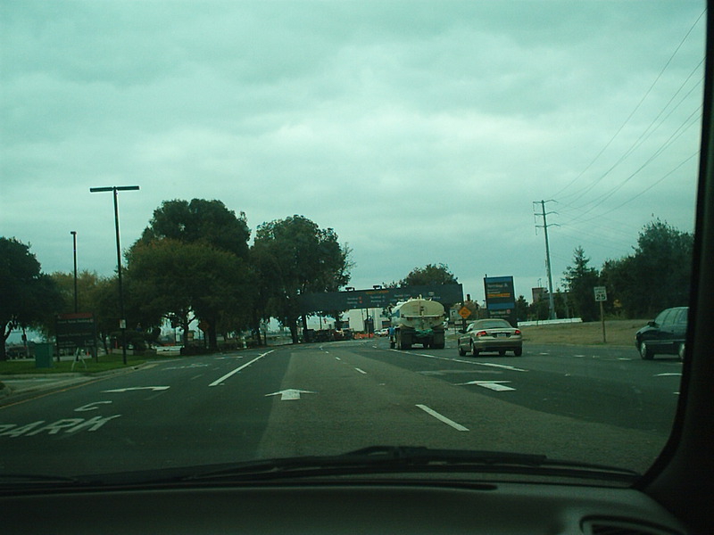 [San José Airport]