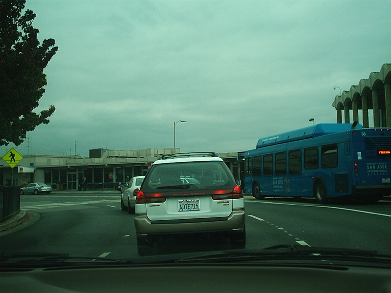 [San José Airport]