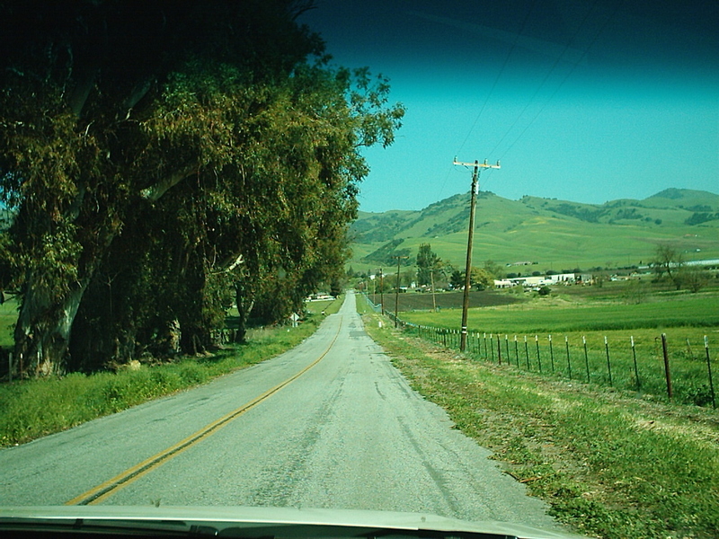 [Santa Ana Valley Road East]
