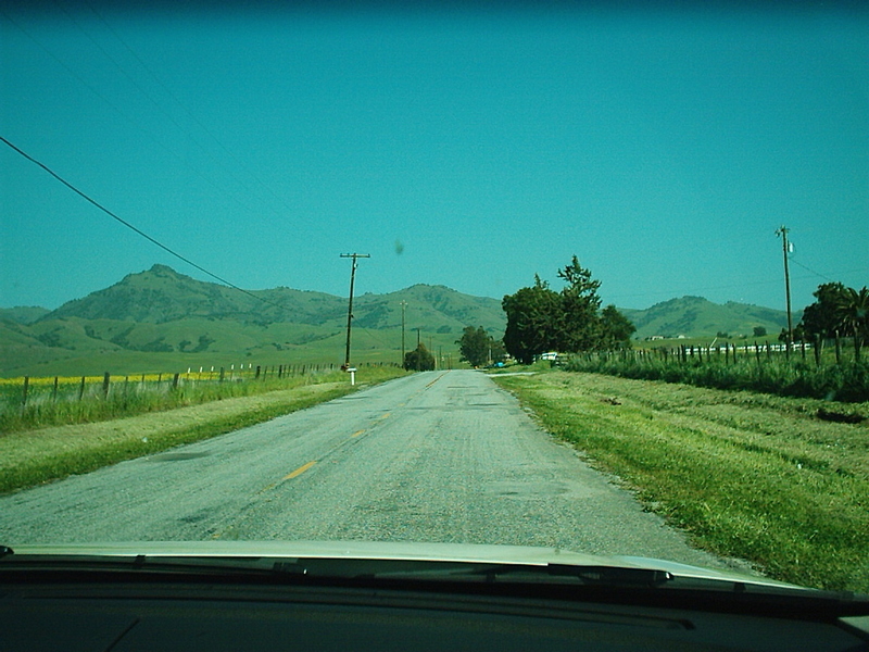 [Santa Ana Valley Road East]