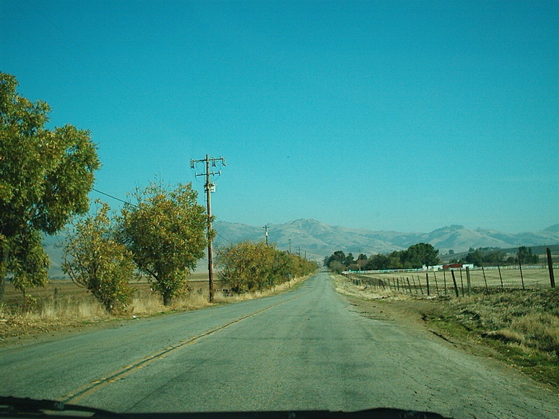 [Santa Ana Valley Road East]