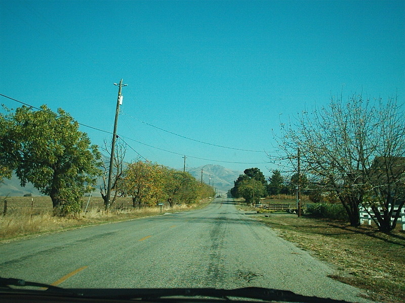 [Santa Ana Valley Road East]