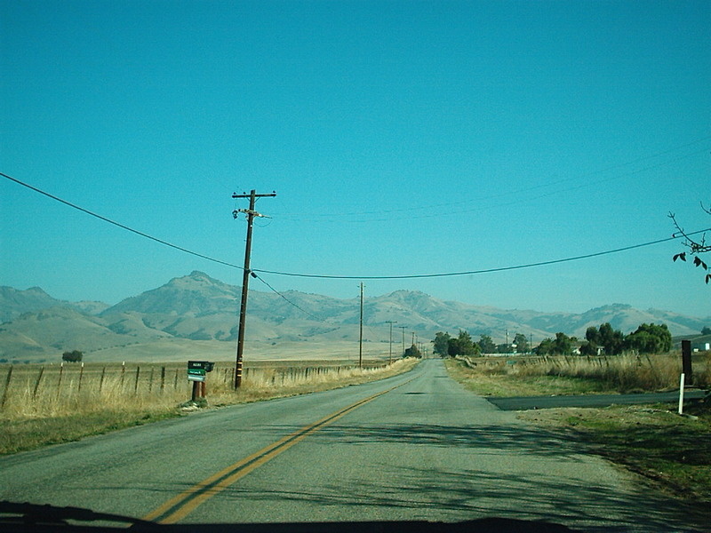 [Santa Ana Valley Road East]