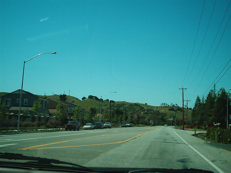 [Hale Avenue / Santa Teresa Blvd North]