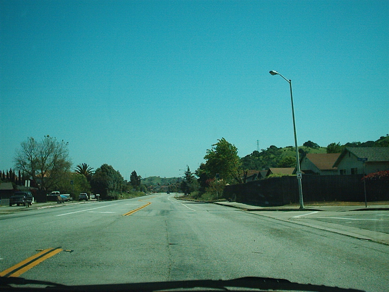 [Hale Avenue / Santa Teresa Blvd North]