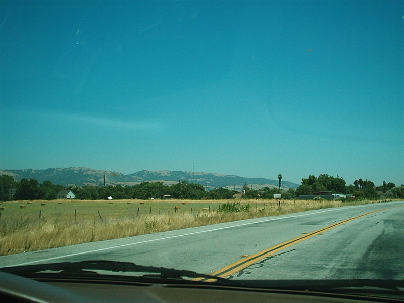 [Hale Avenue / Santa Teresa Blvd North]