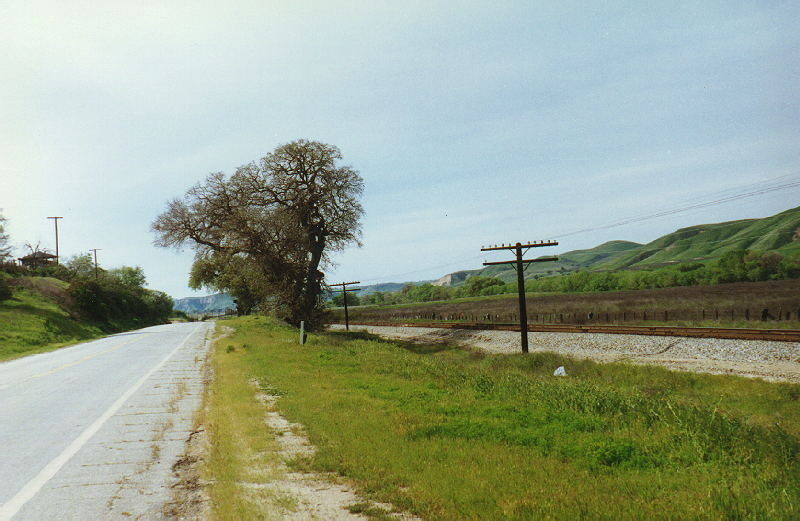 [An exit of US101 in Northern San Luis Obispo County]